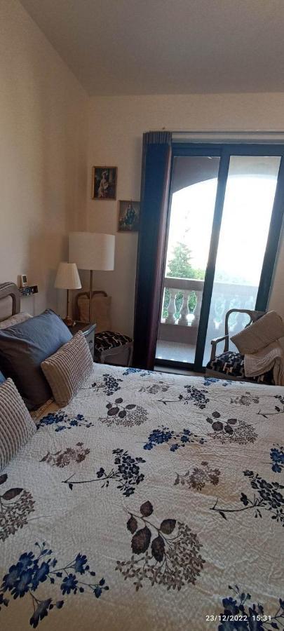 Close To Airport, Double Bedroom, Sofa-Bed, Private Bathroom For Adults And Children Aged 10 And Over Only Gudja Luaran gambar